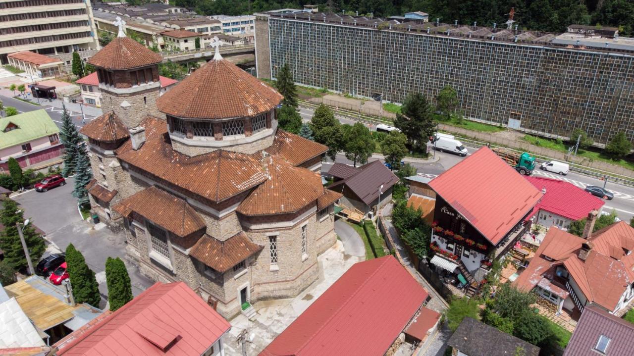 Pension Casa Wenge ซินายา ภายนอก รูปภาพ